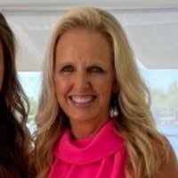 Diana Dutcher's Instagram, Twitter & Facebook