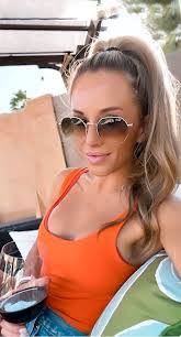 Casey Costa's Instagram, Twitter & Facebook