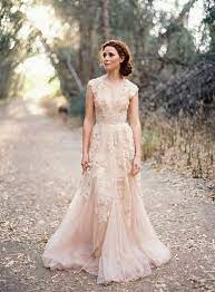 Things We Love Nontraditional Wedding Dresses Wedit Non Traditional Wedding Dresses Oiginal And Extravagan Bridesmaid Dresses Boho Lace Dress Boho Bridal Gowns