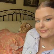 Hannah Irving (@hhrriiii)