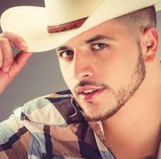 Jesus Mendoza's Instagram, Twitter & Facebook