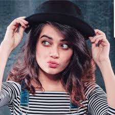 Kompal Iqbal (@KompalIqbalOfficial) • Facebook