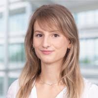 100+ “Karen Bender” profili