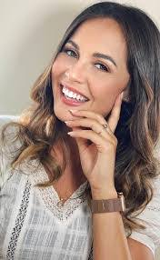 Emily Baxter's Instagram, Twitter & Facebook