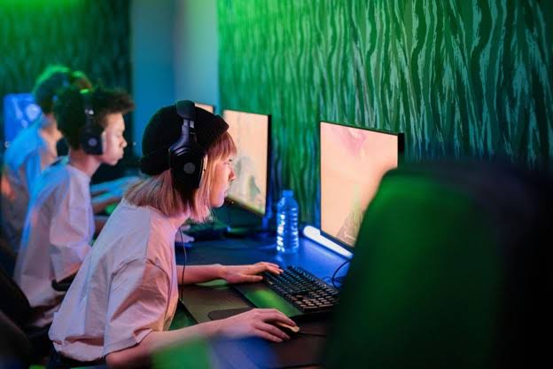 The Rise of Online Games: A New Era of Digital Gaming - GameSpace.com