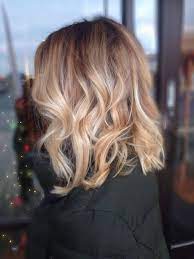 25 Honey Blonde Haircolor Ideas That Are Simply Gorgeous Blonde Balayage Bob Balyage Hair Hair Styles