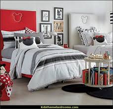 Minnie mouse bedroom ideas mickey mouse themed girls room. Mickey Mouse Bedroom Ideas Minnie Mouse Bedroom Decorating Mickey Mouse Bedding Minn Minnie Mouse Bedroom Decor Minnie Mouse Bedroom Minnie Mouse Bedding