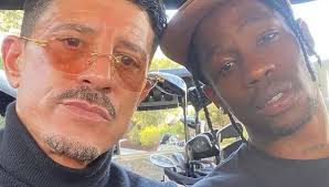 Travis Scott fait du golf avec Saïd Taghmaoui