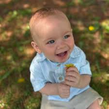 Aita for kicking my sister off of my Amazon prime account? I, 29F, have had  my own Amazon account for probably 10 years. Somewhere around 8 years ago  I'd guess, my older