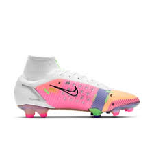 It is the first time we have seen ronaldo switch boots since november, one of the longest runs he has had in one particular. Buy Ronaldo New Cleats 2021 Cheap Online