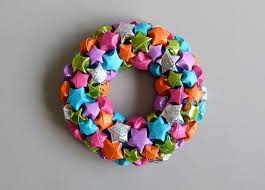 Kranz Lucky Stars Basteln Mit Papierstreifen Weihnachten Basteln Mit Papierstreifen Bastelideen