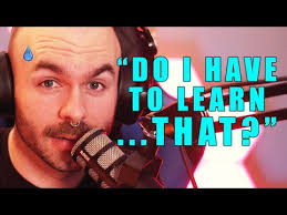 Dean Lamb critiquing some riff submissions