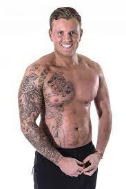 His birthday, what he did before fame, his family life, fun trivia facts, popularity rankings, and more. Towie S Tommy Mallett Overcomes Mental Health Battle With Fantastic Weight Loss Echo