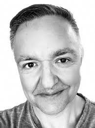 Christopher Sowinski's Instagram, Twitter & Facebook