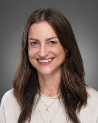 Laura Everson's Instagram, Twitter & Facebook