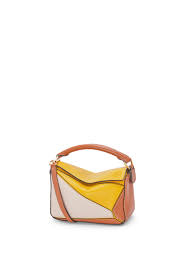 The puzzle bag for men can be worn as a crossbody bag, tote or backpack. Luxury Puzzle Bags For Women Loewe Official Site