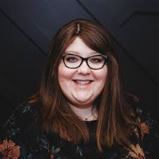 Sarah Becerra's Instagram, Twitter & Facebook