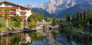 Lees beoordelingen van echte reizigers zoals jij en bekijk professionele foto's van de beste bergen in oostenrijk op tripadvisor. Luxe Wellness Hotel In Oostenrijk Relax In Wellness Resort In Mieming