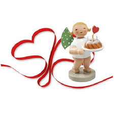 Der mgv frohsinn 1863 mauer hatte zu diesem ohrenschmaus der extraklasse eingeladen. Engel Mit Kuchen Versandkostenfrei 34 25