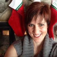 Monica Groth's Instagram, Twitter & Facebook