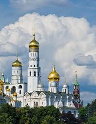 The Moscow Kremlin Is So Old It Was Founded In Ivan The Great Bell Tower Of Moscow Kremlin By Alexander Senin Moscow Kremlin Eastern Europe Travel Historic Buildings