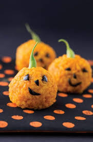 17 Recettes Originales Pour Halloween A Faire Avec Les Enfants Idee Repas Halloween Cuisine Halloween Recette Halloween Apero