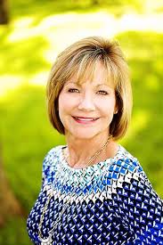 Red Thong Strong: Girlfriends' Little Secrets to Smoothing Life's Panty  Lines: Hill, Charlotte, Storer, Linda, Comparin, Debbi, Elder, Becky,  Jutras, Terri, Mann, Bev, Tyler, Shelley, Williams, Debbie: 9781517102968:  Amazon.com: Books