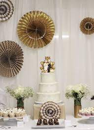 Usa un marco tolsby para mostrar tu hashtag de instagram. Ideas Para Un Festejo De Bodas De Oro Como Organizar La Casa