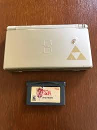 La nueva familia de consolas ds, reemplazo la línea que había marcado. Nintendo Ds Lite Edicion Especial Zelda A Link To The Past En Mexico Clasf Juegos