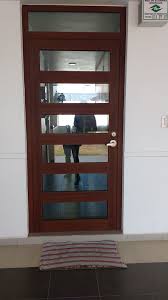 Las puertas de interior lisas modernas son puertas con un diseño moderno y vanguardista. Puertas 2020 Ventanas De Aluminio Toluca Puertas Y Ventanas De Aluminio En Toluca Diseno Y Tecnologia En Cristal Templado Y Acero Inoxidable Ventanas De Aluminio Mangu Ventanas De Aluminio Modernas Puertas