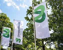Alternatively, you can send an email by filling out the form that you will find in the contact section. Konzentration Auf Nachhaltige Geldanlage Umweltbank Und Gls Bank