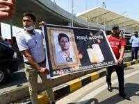 Rohit sardana was currently working for aaj tak. Rohit Sardana Death News Latest News Videos Photos About Rohit Sardana Death News The Economic Times