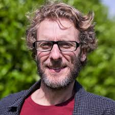 Ninja V or XH2S for 4K 120fps and low-light wildlife?