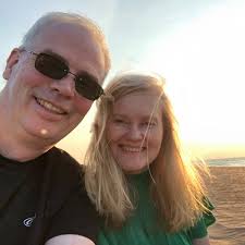 What is the difference between Series 1 and Series 2 sports cards?