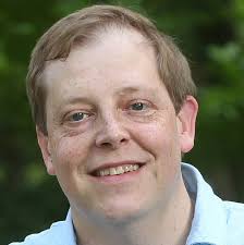 Dennis Varney's Instagram, Twitter & Facebook