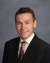 Illinois Prep Roundup: Mount Carmel's Holsapple qualifies for state bowling  meet