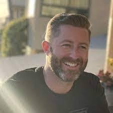 Kurt Franks's Instagram, Twitter & Facebook