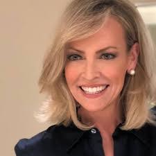 Lori Hanner's Instagram, Twitter & Facebook