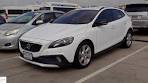Video 2016 Volvo V40 Cross Country / In-Depth Walkaround Exterior ... - YouTube