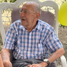 Ayer celebramos una gran fiesta, el cumpleaños 94 del fundador de  #huevosdonchichi En una fiesta familiar, con hijos, nietos y bisnietos,  celebramos los 94 de Don Fabio Baba, cariñosamente Don Chichi. Compartimos