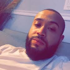 Rusev se acerca a Dominik Mysterio entre bastidores, presentándose como "el  próximo campeón intercontinental"