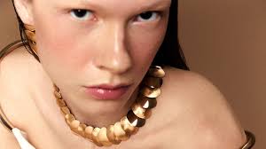 Editorial: tell me a story