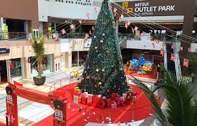 Mitsui outlet park klia sepang (mop) is a factory outlet shopping mall located 60km from kl and 6km from klia and klia2. Klia Mitsui Outlet Park Launches Xmas Sale Travel Retail Business