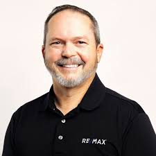 Find Realtors, Real Estate Agents & Brokers