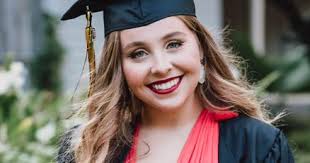 Valedictorian, salutatorian named for St.Amant High Class of 2021