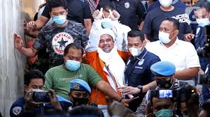 Habib rizieq shihab (hrs) akan menjalani sidang vonis terkait kasus tes swab rs ummi bogor hari ini, kamis (24/6/2021). Sidang Putusan Praperadilan Habib Rizieq Shihab Hari Ini Pengacara Berharap Hakim Berlaku Adil Aksi Id
