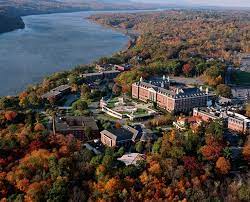 Hyde Park Ny Main Campus Schools In America Business Management Degree Business School