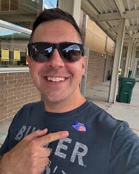 MIX Mornings Kyle Bryan Sarah (@mix_mornings) • Instagram photos and videos