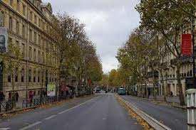 Photographie saint michel rue de paris nouveau livre paris noir et blanc gibert joseph vieux paris librairie photo new. Boulevard Saint Michel Wikipedia