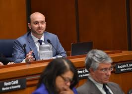 Pompe garbarino s.p.a., an italian company founded in 1932, is a leading garbarino focuses on the constant improvement of its products supported by an excellent service to customers in terms of. Anti Lgbtq Lawmaker In Tight Race To Replace Peter King In Congress Gay City News